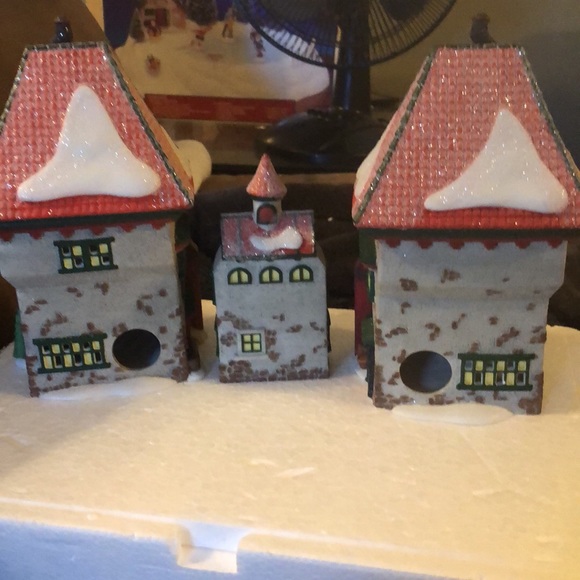 North Pole series - Picture 3 of 4